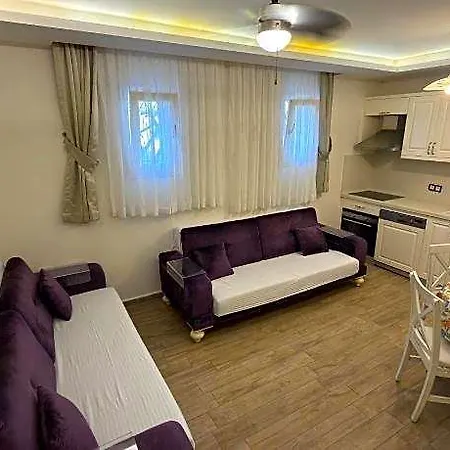 Kale Tas 3*